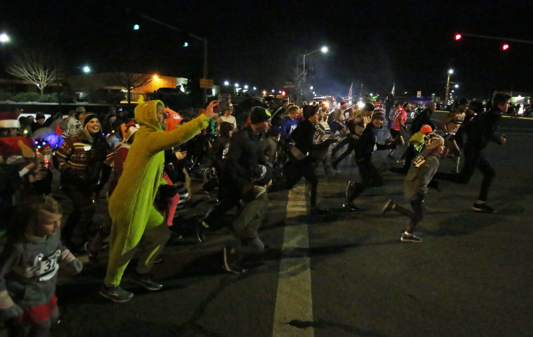 Snowflake Parade and Snowflake Mile, 2018